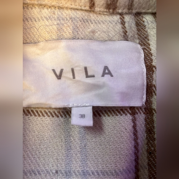 Checked shirt jacket - Picture 2 of 3